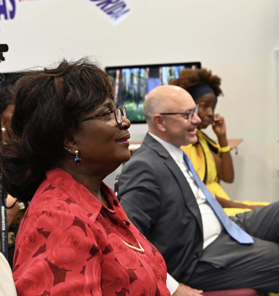 Had an impactful Cyber Security Awareness Session with the Caribbean Community for Retired Persons (CCRP) at the Robeson American Center! Appx. 70 members joined to learn about online safety, avoiding scams, and phishing. Thanks to experts Malike Kellier and Kathrina Watson for