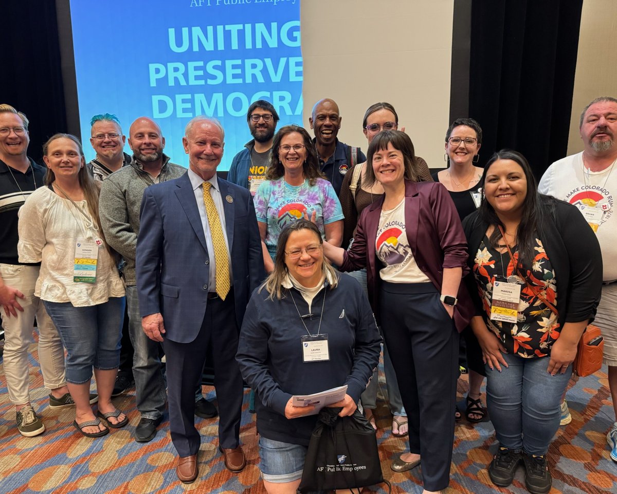 COWINS_union's tweet image. COWINS President Diane Byrne was part of the @SEIUcolorado delegation to #DemFest this weekend and our message was clear: being pro-worker means supporting the #WorkerProtectionAct and progressive tax reform, not opposing both. We say NO to #CorporateDems.