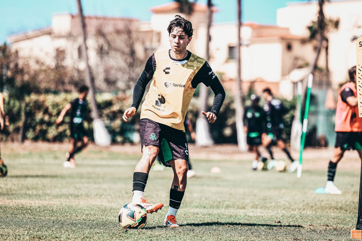 ¡Arrancó la semana en Mazatlán! 🔛⚔️🇳🇬