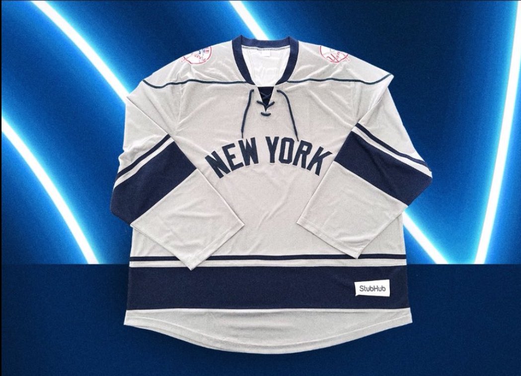 GIVEAWAY TIME! I’m giving away 1 Yankees hockey jersey to a lucky winner! ⚾️

TO ENTER:

1. Follow me
2. RT this post
3. Follow me on Passes: passes.com/majorleaguemadd