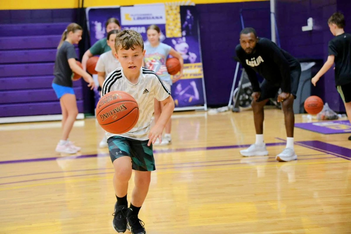 LSUA_MBB's tweet image. Fun &amp;amp; Successful LSUA Junior Generals Basketball Camp 2025! 🏀💜💛