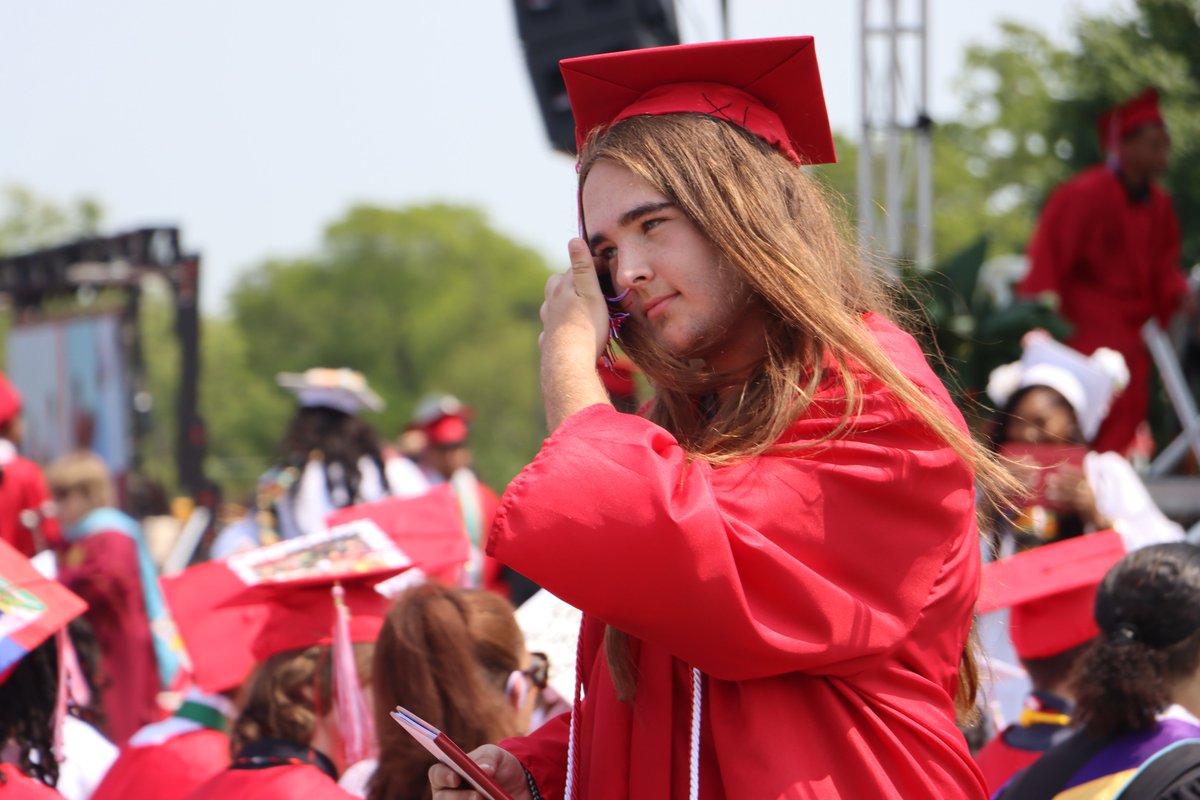 HFHS59's tweet image. Once a Viking, Always a Viking!🎓a few more flicks of your recent grads❤🎉 #WeAreHF #GoVikings