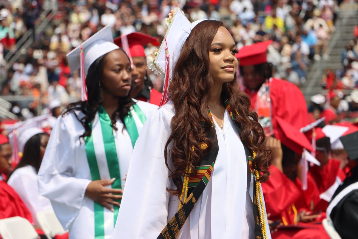 HFHS59's tweet image. Once a Viking, Always a Viking!🎓a few more flicks of your recent grads❤🎉 #WeAreHF #GoVikings