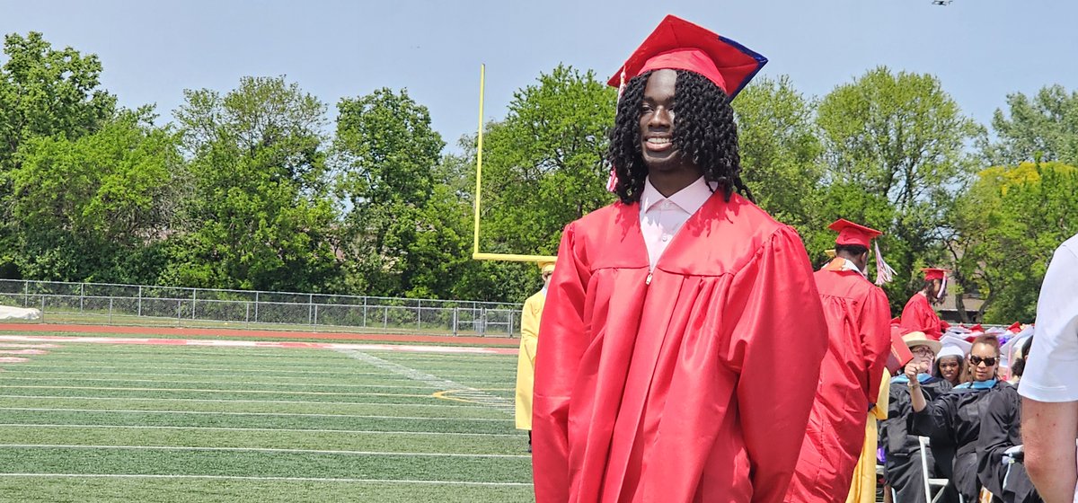 HFHS59's tweet image. Once a Viking, Always a Viking!🎓a few more flicks of your recent grads❤🎉 #WeAreHF #GoVikings
