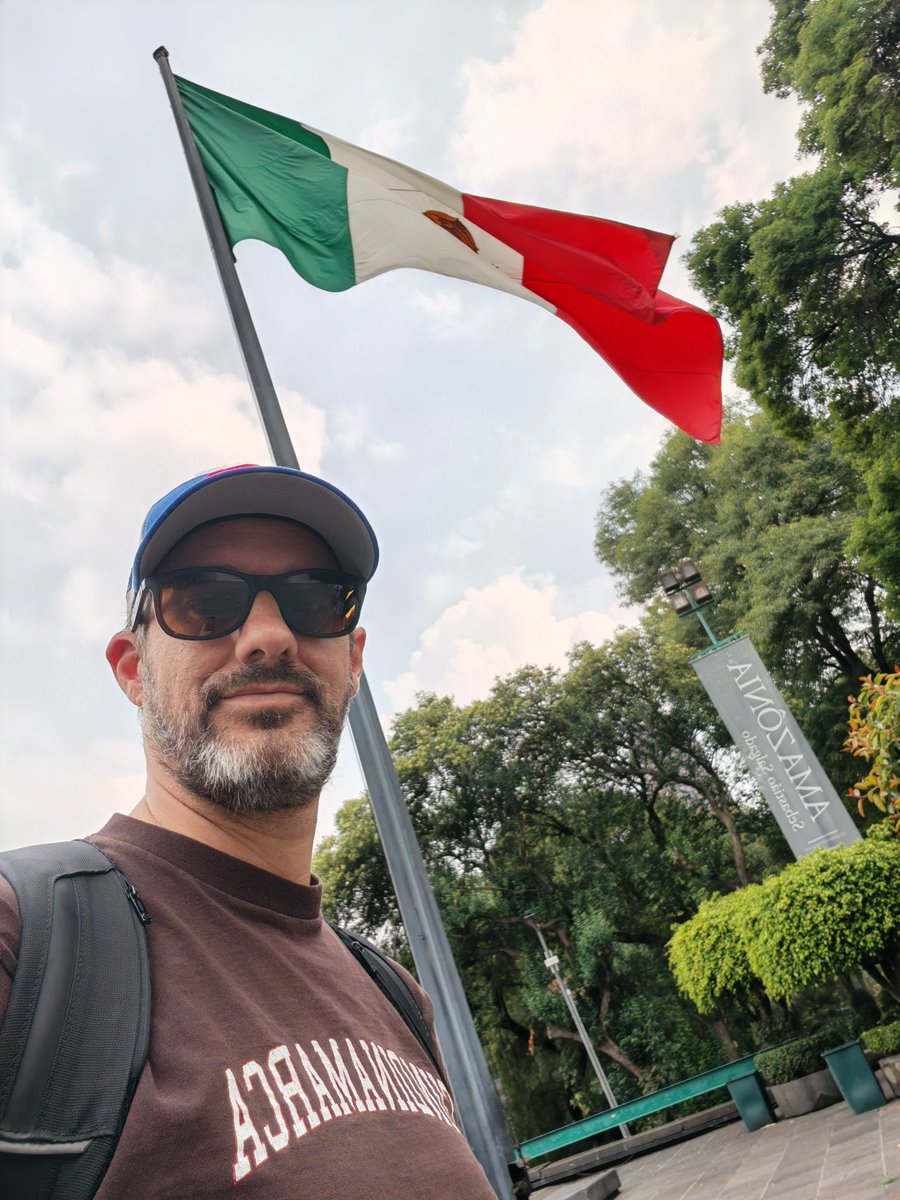 Thank you Mexico!
I'm going back home with a warm heart and renewed passion for what we're building together!
#azteca2025 was a huge success!