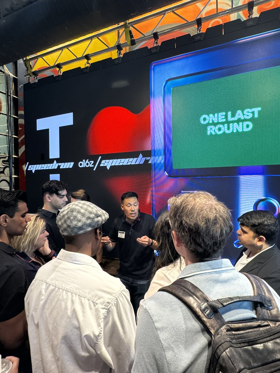 KatiaAmeri's tweet image. just left the @speedrun event and it was the perfect first event to kick #NYTechWeek. talked to a bunch of founders and ran into familiar faces from SF and Stanford, plus met people who flew in from the Dominican Republic, India, and the UK. Most folks I talked to were working on…