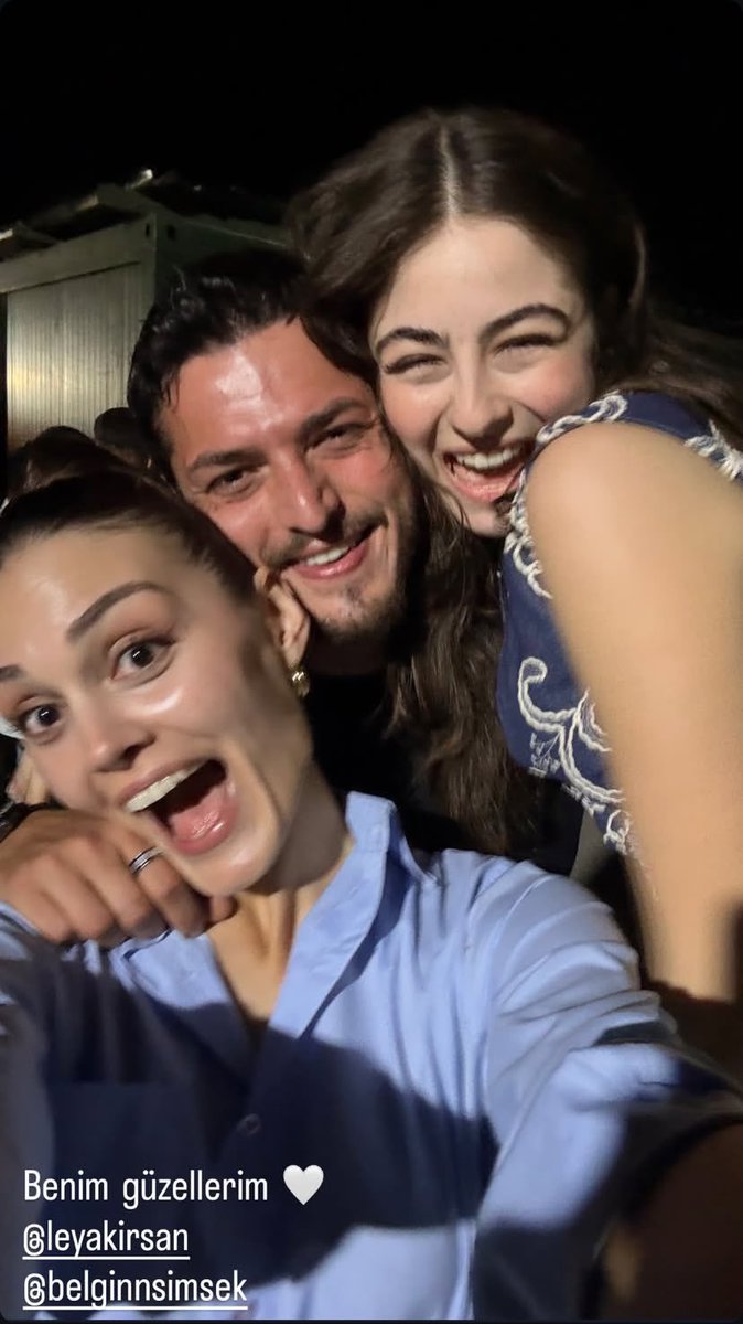 Hem çok iyi bir abi hemde çok romentz bir bey🤍

#FarukAran #BelginŞimşek #LeyaKırşan #FarBel
