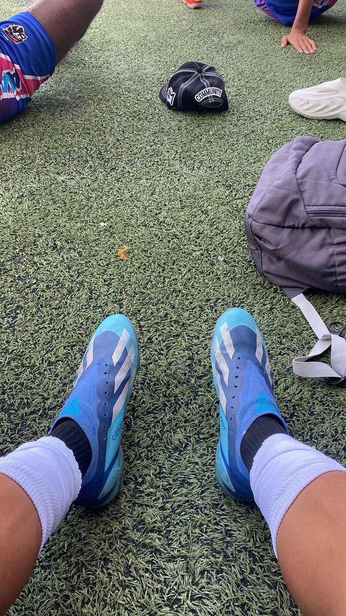 el mundo cada vez que no respondo.