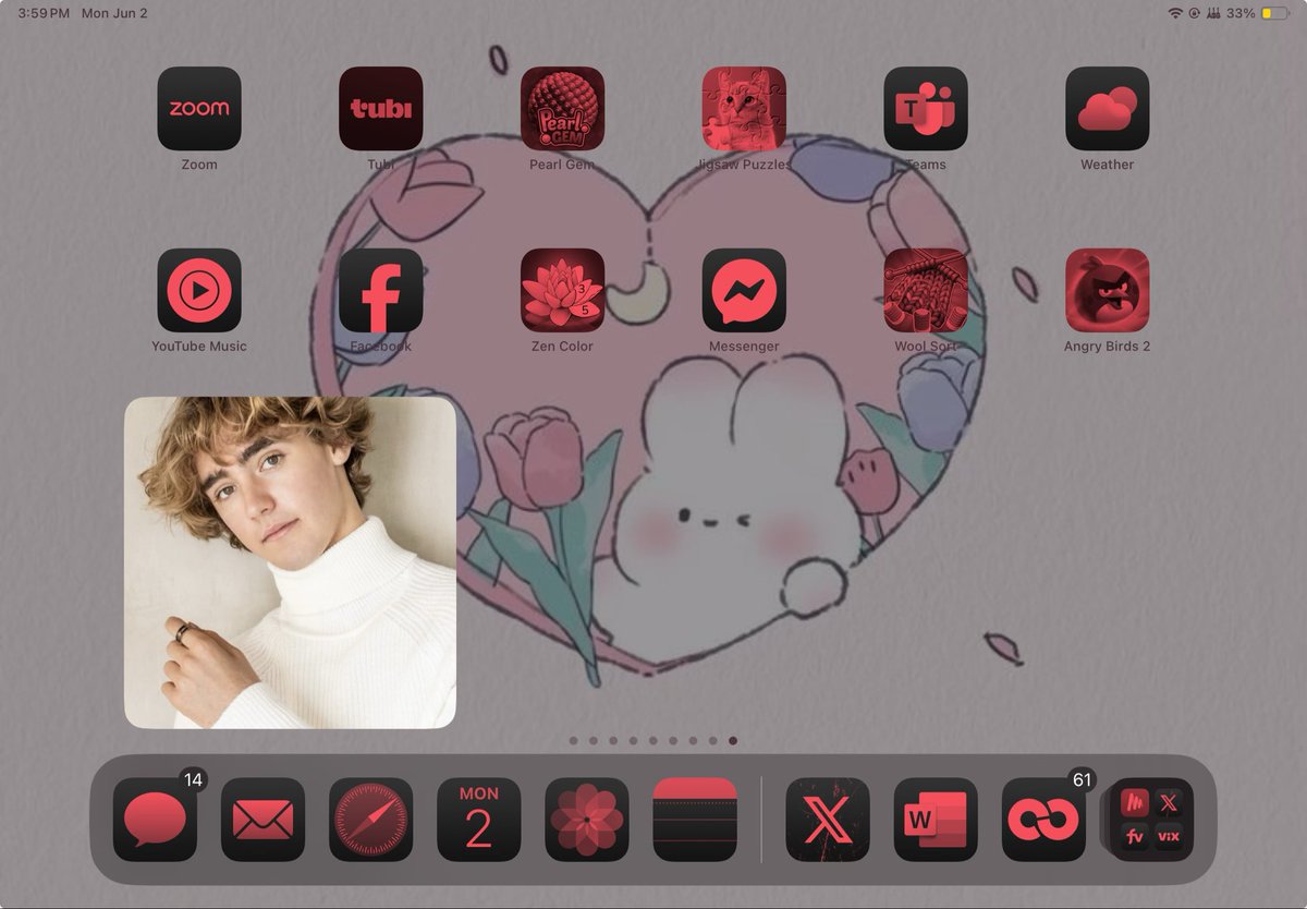 Itsyuki23's tweet photo. Mi iPad modo rosa en fin, saludos gente y adios https://t.co/vYSywce9KW