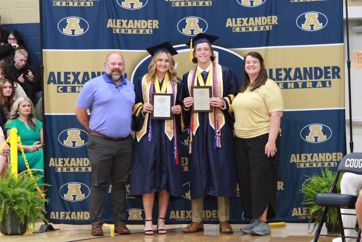 Congratulations to Senior Emily Haas and Griffin Duncan for being the 2024-2025 NWC Scholar Athletes of the Year for ACHS!

#bluecollargoldstandards