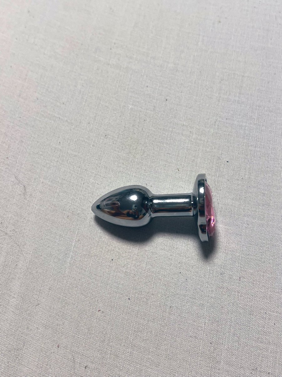 ohgigik's tweet photo. and got myself a little present…

♡ + ↻ if you want me to use it 🤭

#nsfw #nsfwtwtًً https://t.co/cLbjNHPb9S