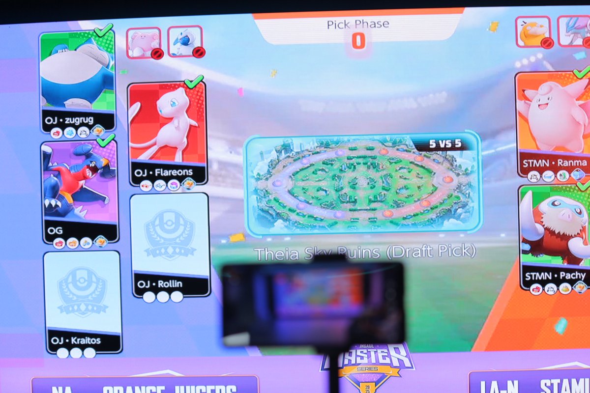 Unite Tournament in London at the Red Bull Gaming Sphere anyone? Who'd be down? #INGAGE #Redbull