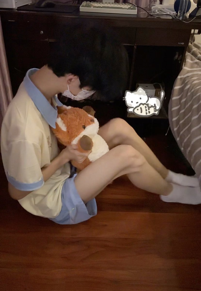 tutuNone's tweet photo. 今日歌单：你存在，我深深的脑海里  ♫ https://t.co/iSumJre4eT