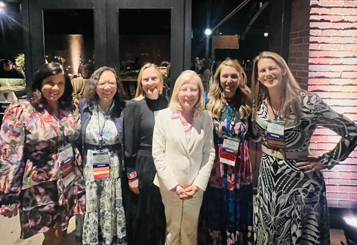 Ashley Love Sumrall, MD, FACP, FASCO (@ashleysumrallmd) on Twitter photo Our <a href="/LevineCancer/">Levine Cancer</a> <a href="/AtriumHealthWFB/">Atrium Health Wake Forest Baptist</a> crew with the always-inspiring <a href="/ASCO/">ASCO</a> CEO <a href="/CliffordHudis/">Clifford Hudis</a> & our incredible leader <a href="/ASCOPres/">Robin Zon, MD, FACP, FASCO</a> Dr Zon! #asco2025 Our <a href="/LevineCancer/">Levine Cancer</a> <a href="/AtriumHealthWFB/">Atrium Health Wake Forest Baptist</a> crew with the always-inspiring <a href="/ASCO/">ASCO</a> CEO <a href="/CliffordHudis/">Clifford Hudis</a> & our incredible leader <a href="/ASCOPres/">Robin Zon, MD, FACP, FASCO</a> Dr Zon! #asco2025