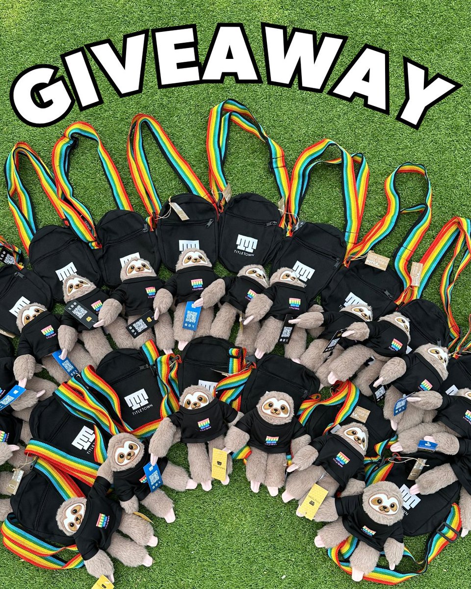 GIVEAWAY 🏳️‍🌈 TITLETOWN IS FOR EVERYONE! Enter for the chance to win a rainbow Clark + bag to showcase your pride!

Here’s how to enter:
❤ Like this post
🧡 Tag a friend in the comments
💛 Must be following <a href="/titletown/">Titletown</a>