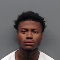 Flint man arrested after injuring family member  ktbb.com/post/?p=1415466 FLINT – Our news partner KETK reports that a Flint man was arrested on Saturday evening after shoving his disabled mom’s head into a wall and elbowing her in the mouth.

According to a Smith County arre...