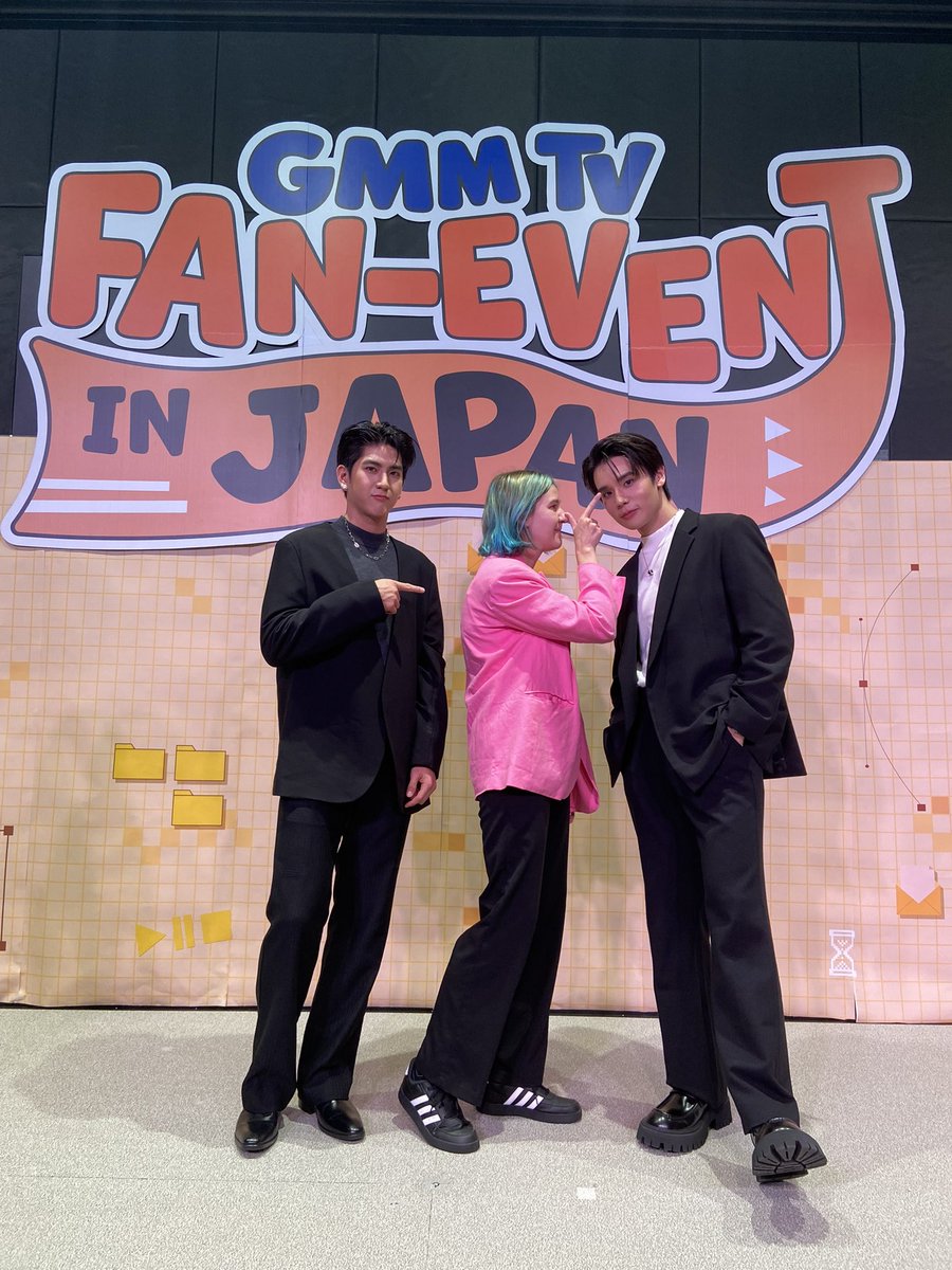 mel 🌷⌛️ tweet media