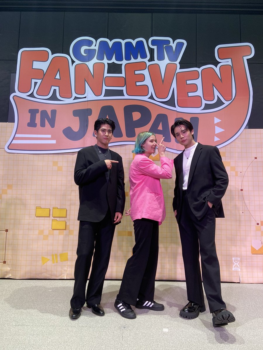 mel 🌷⌛️ tweet media