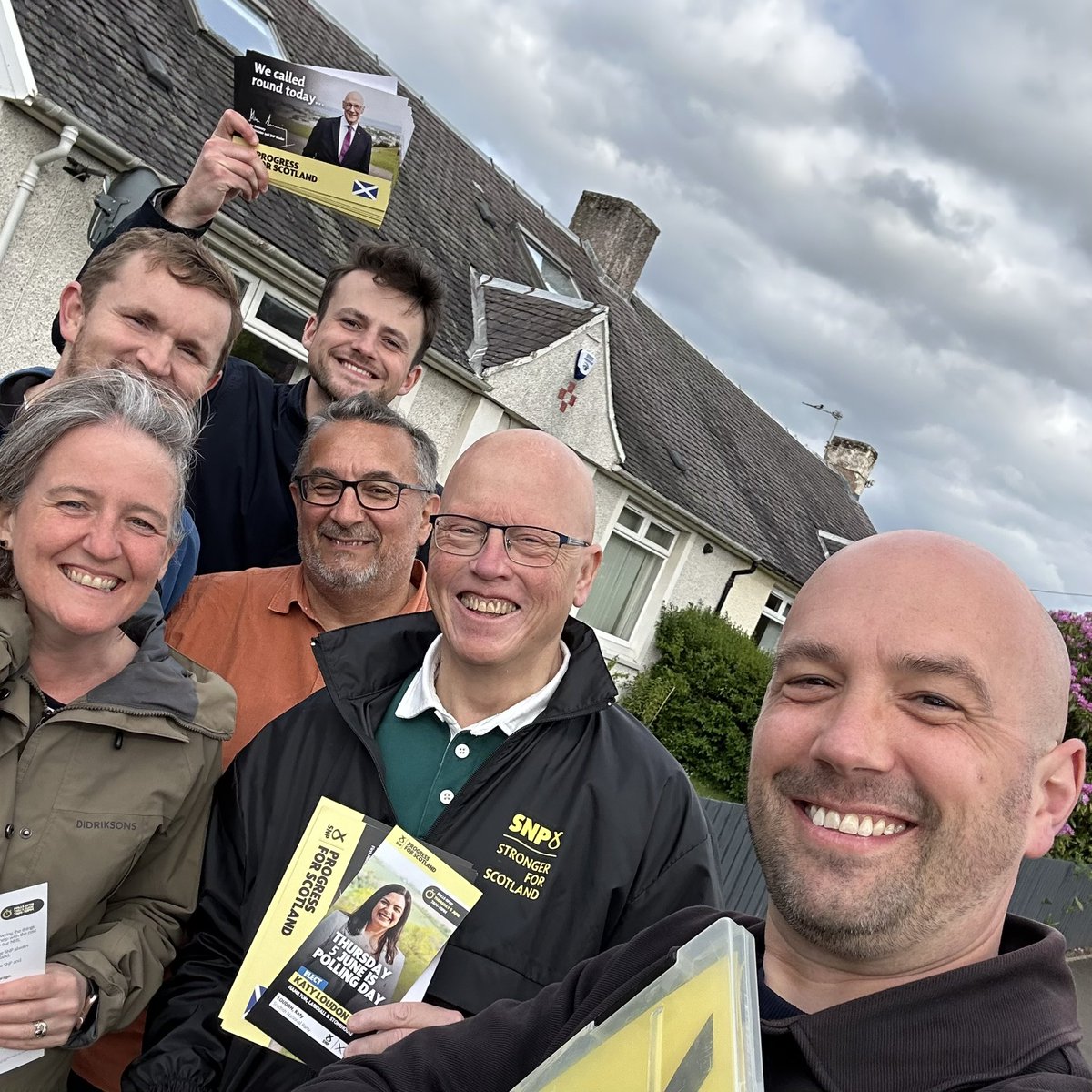 Ben Macpherson MSP (@benmacpherson) on Twitter photo Enjoyed campaigning in Hamilton this evening with <a href="/MareeToddMSP/">Maree Todd</a>, <a href="/ColmMerrickSNP/">Colm Merrick</a>, <a href="/Christia_Allard/">Christian Allard SNP 🏴🇫🇷</a>, David & Ross.
Interesting chats with people on the doorsteps & good to hear lots of folk confirming they’ll be voting for <a href="/theSNP/">The SNP</a> & <a href="/KatyLoudonSNP/">Cllr Katy Loudon</a> in the by-election on Thursday. Enjoyed campaigning in Hamilton this evening with <a href="/MareeToddMSP/">Maree Todd</a>, <a href="/ColmMerrickSNP/">Colm Merrick</a>, <a href="/Christia_Allard/">Christian Allard SNP 🏴🇫🇷</a>, David & Ross.
Interesting chats with people on the doorsteps & good to hear lots of folk confirming they’ll be voting for <a href="/theSNP/">The SNP</a> & <a href="/KatyLoudonSNP/">Cllr Katy Loudon</a> in the by-election on Thursday.