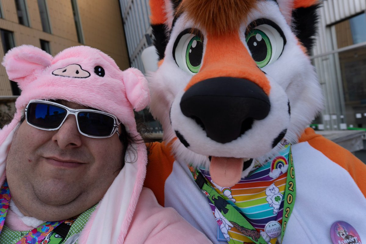 Im so happy that i have such a good friend like you <3