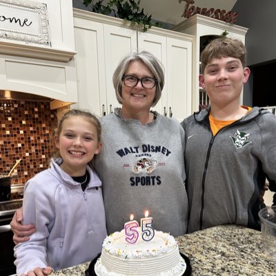 MaloneBLynnette's tweet photo. #NewProfilePic https://t.co/Y8Qgq3WTG5