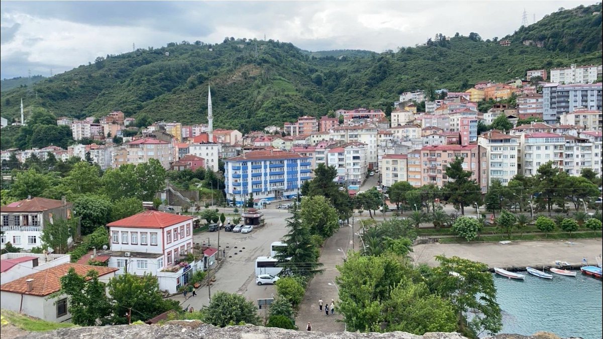 #كلمتين_وبس :

خذ من أمسك عبرة ومن يومك فكرة ومن غداً خبرة بالتخطيط السليم وعمق النظرة وضوح الرؤية (أهداف وأهتمام  )…