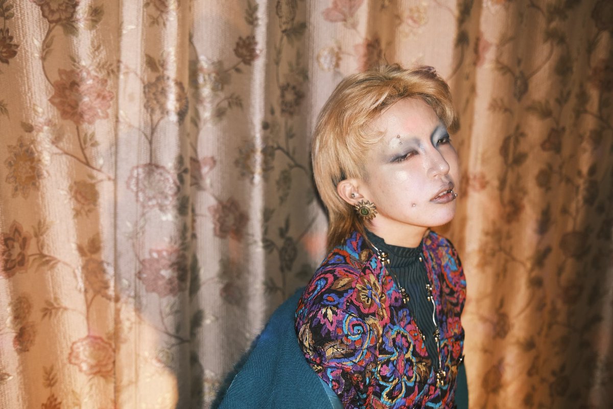 준 그린 (June Green) tweet media