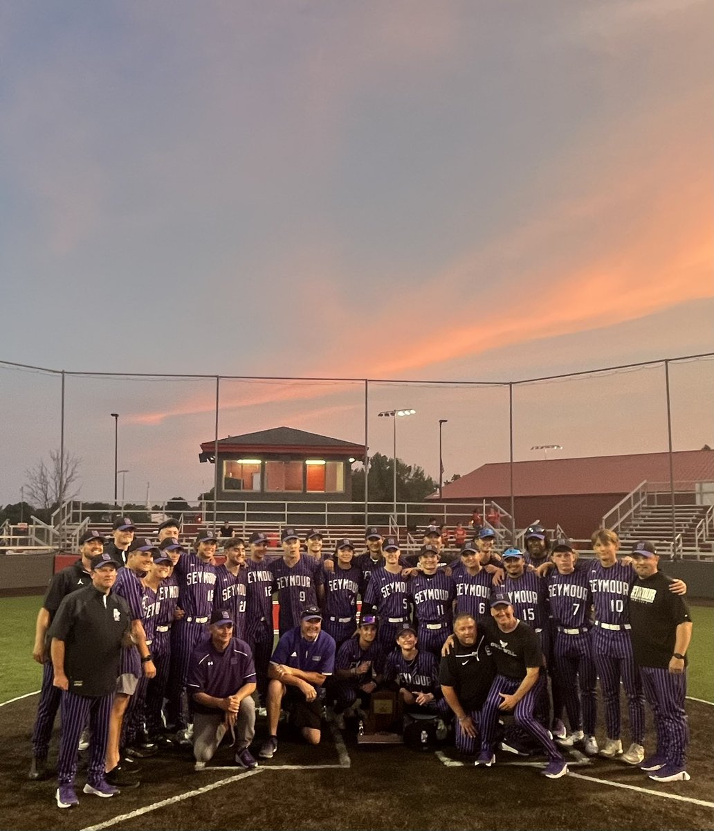 SEYMOUR ATHLETICS tweet media