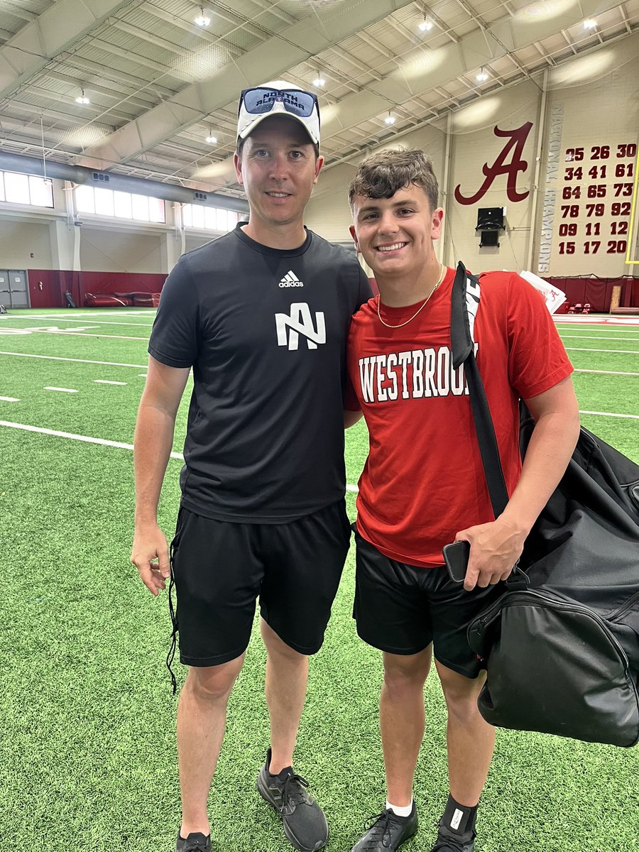 read_barber20's tweet image. Had a great camp today at @AlabamaFTBL. It was great getting to compete against some of the best. It was also great getting to meet @nunez_jay, @Coach_LukeRoth, and @CoachTFletcher!
@SteveSmithFBC @trlong02