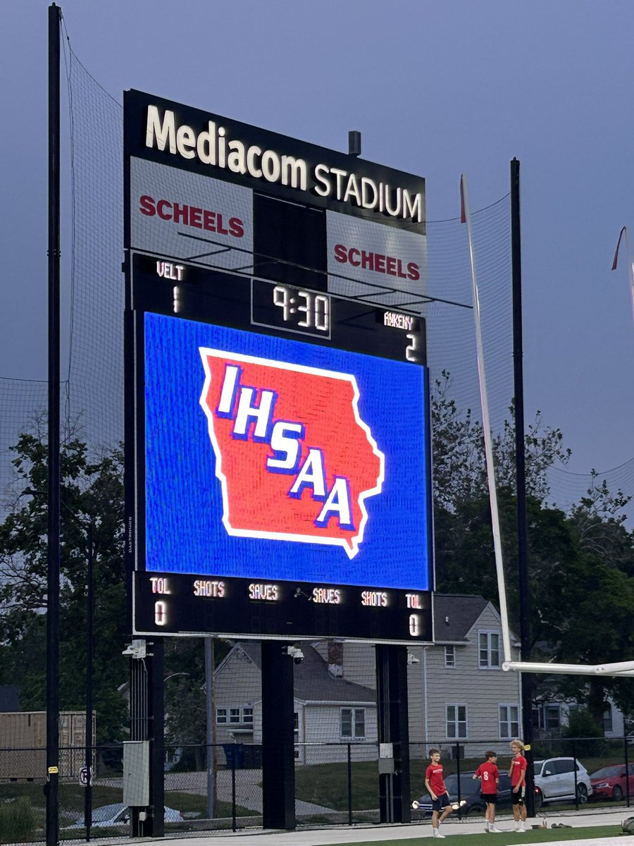 Wade Grinhaug (@wgrinhaug) on Twitter photo Roosevelt scores on a PK. Hawks lead 2-1 in the 1st half. <a href="/Ankeny_HS/">Ankeny High School</a> #TFBH Roosevelt scores on a PK. Hawks lead 2-1 in the 1st half. <a href="/Ankeny_HS/">Ankeny High School</a> #TFBH
