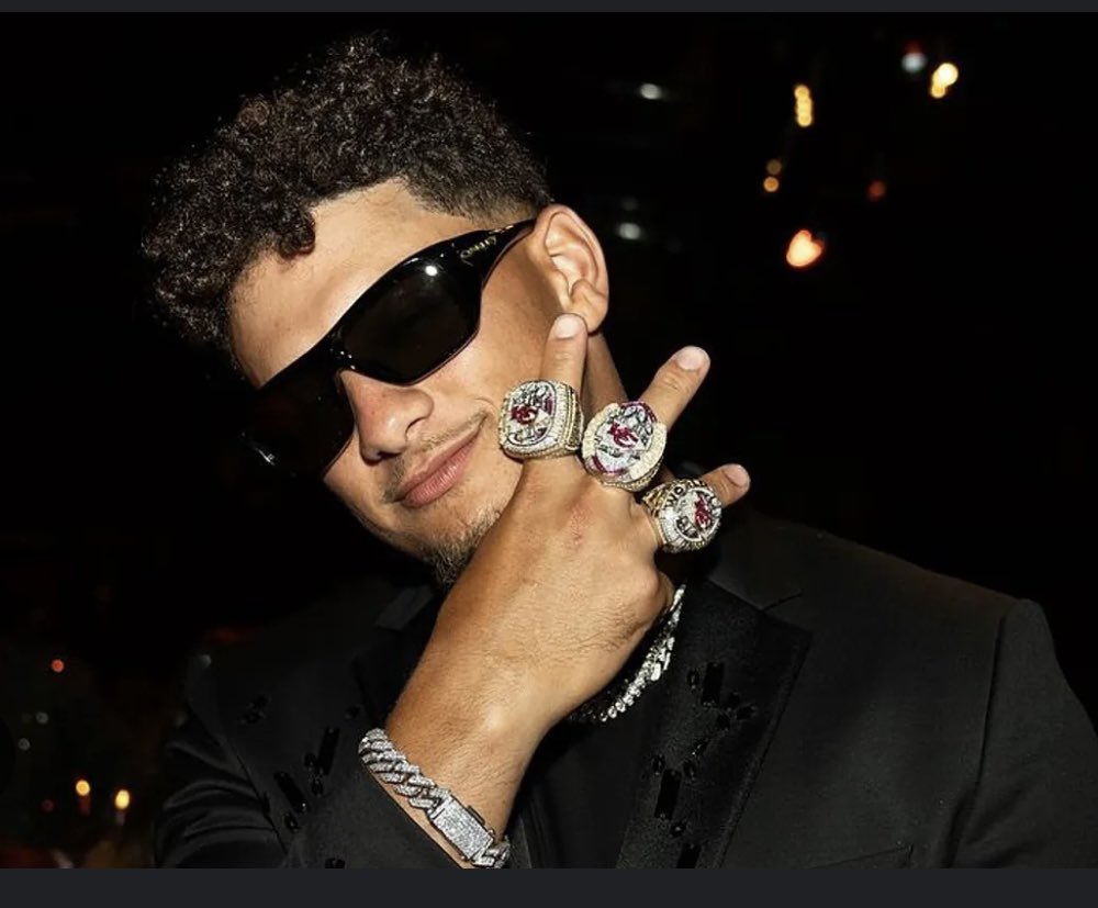 AchtenNicholas's tweet photo. @Pisstachiosfan @PatrickMahomes https://t.co/jAXShYMfVV
