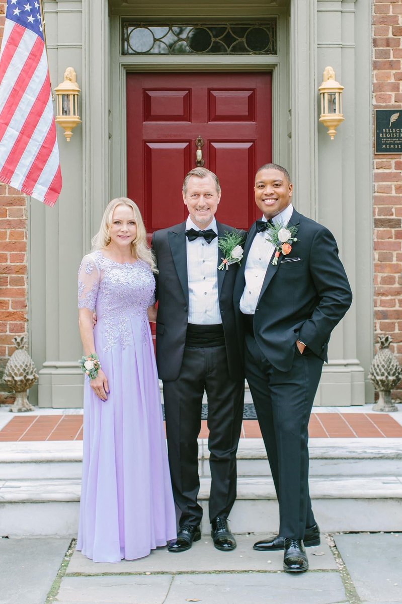 Pride month🌈 ! My brother and his husband, so proud of both of them🥰🥰