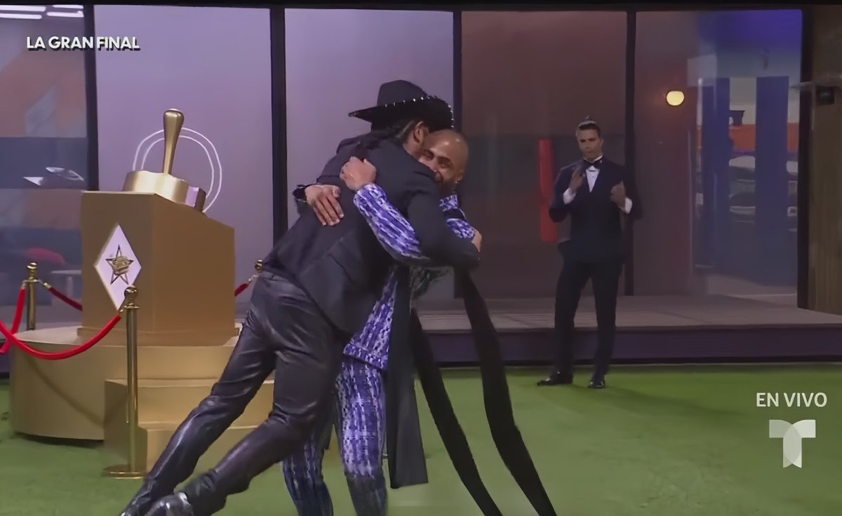 Amigos hasta el final. ❤️

#LCDLFAllstars #LCDLF5