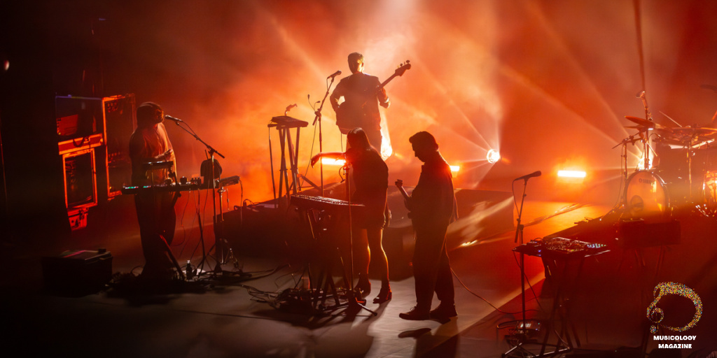 musicology (@musicology_mag) on Twitter photo The devastatingly brilliant <a href="/mountkimbie/">Mount Kimbie</a> delivered a sonic symphony when they performed at the Joan Sutherland Theatre as a part of <a href="/VividSydney/">Vivid Sydney</a> 2025 and <a href="/musicology_mag/">musicology</a> was there to capture it all. Check out the full gallery highlights. gallery.musicology.xyz/mount-kimbie The devastatingly brilliant <a href="/mountkimbie/">Mount Kimbie</a> delivered a sonic symphony when they performed at the Joan Sutherland Theatre as a part of <a href="/VividSydney/">Vivid Sydney</a> 2025 and <a href="/musicology_mag/">musicology</a> was there to capture it all. Check out the full gallery highlights. gallery.musicology.xyz/mount-kimbie