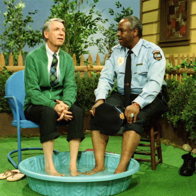 the_transit_guy's tweet image. Imagine how Fox News would&apos;ve reacted to Mr. Rogers when he shared a pool with a black man in the 60s to protest segregated public pools.