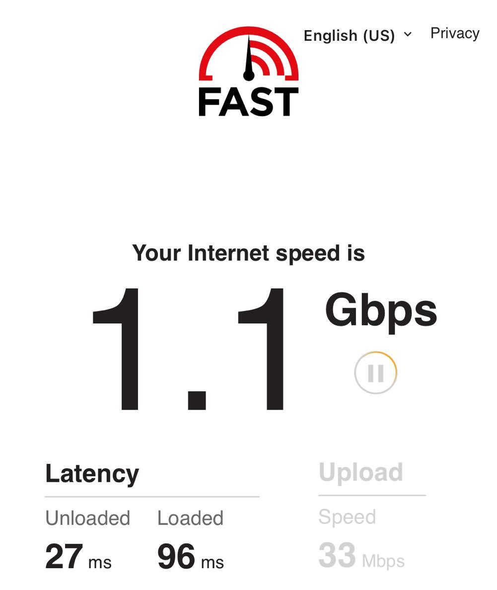 sagarb85's tweet image. I sent this to my brother in Pune from here in US

I was boasting my internet speed, but only for few seconds
 Until he gave me this second screenshot of internet from his balcony using Jio network on his phone

#jio #5G #indianstockmarket #BreakoutStocks