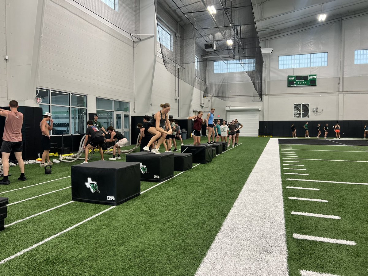 Strength &amp; Conditioning is underway‼️💪🏼 Putting in work‼️ The future is bright🤩💚