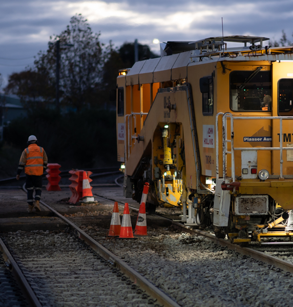 Geelong Line night works will take place this month from Monday 9 to Wednesday 11 June, with coaches replacing trains for the entire journey between Southern Cross and Waurn Ponds.  

For more info: go.vline.com.au/3HjUMxv