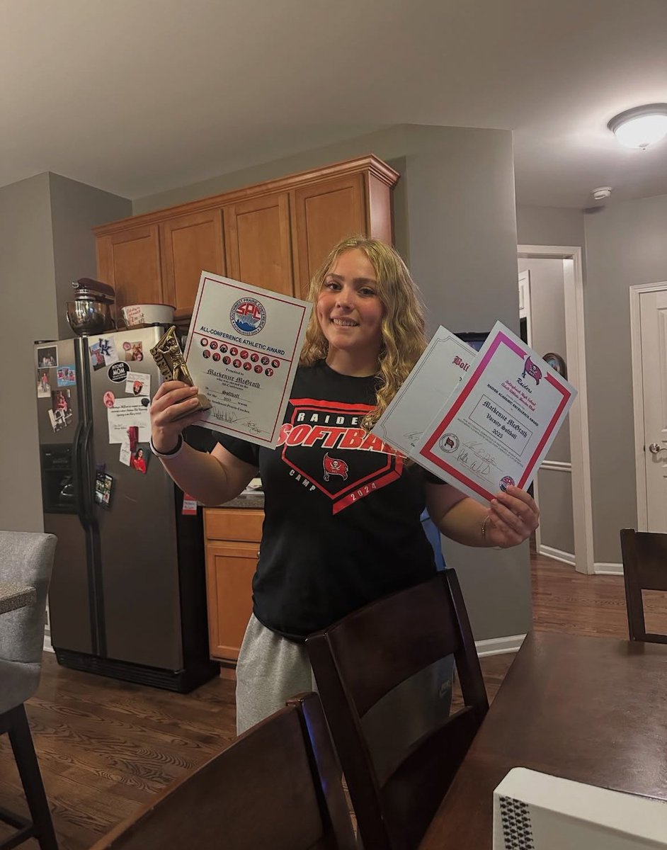 mackmcgrath2025's tweet photo. That’s an end to my senior season! I’m so honored to be awarded All conference, the silver slugger and academic award! @BHS_Softball_1 @Coach_Zimny https://t.co/qR5FaU03wQ