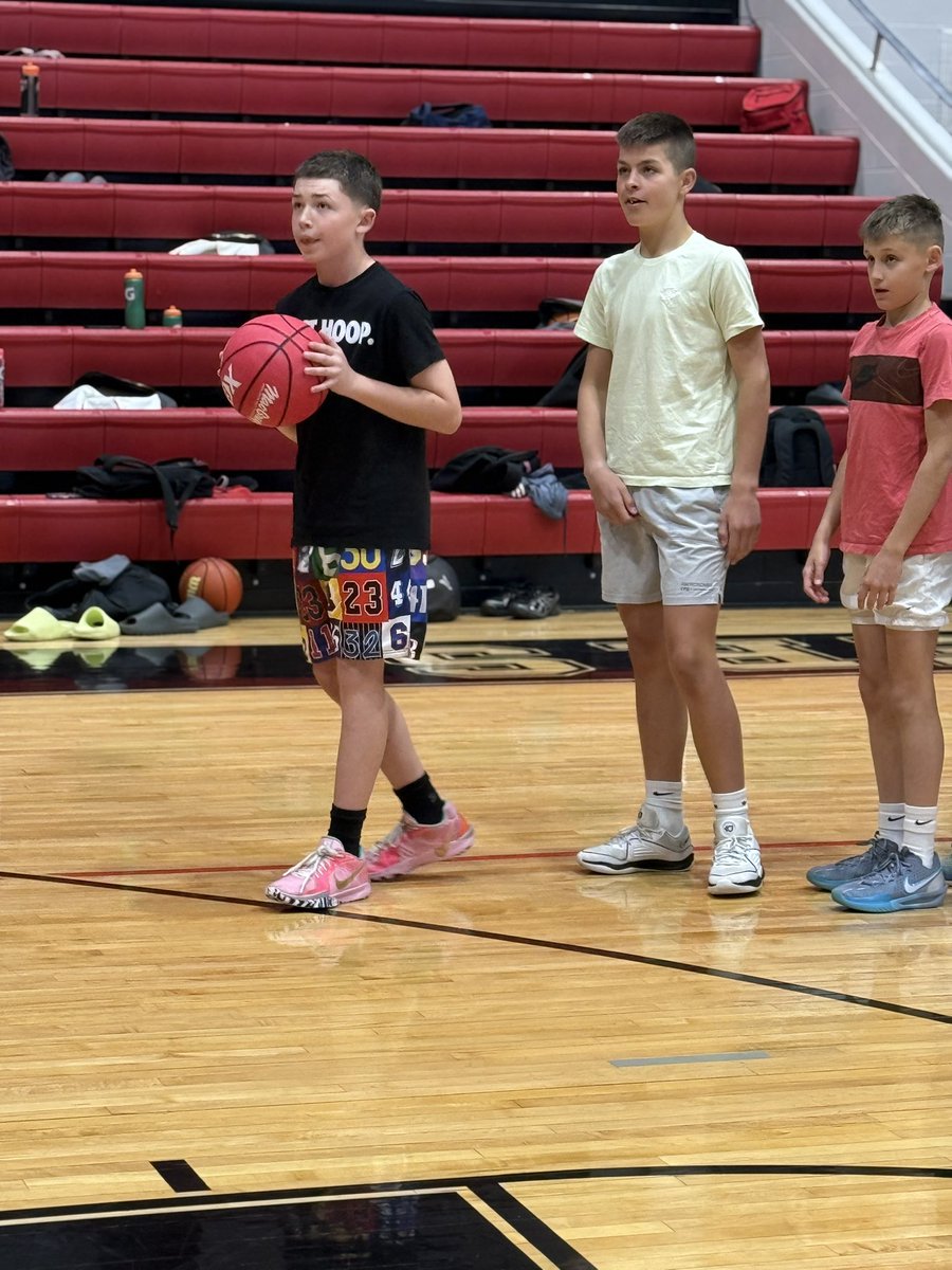 Great 1st day of kids 🏀 camp! 55 running around having a blast! #LuersSpirit