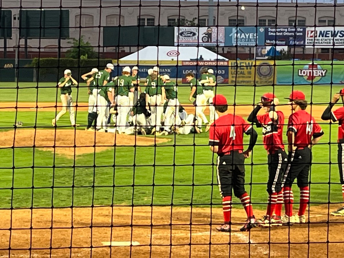 Aaron Hancock (@aaronhancock14) on Twitter photo Only fitting that Huskies would be DOG-piling!
North baseball wins the class 4A sectional 16 title, 14-3 over Harrison…
Highlights later on <a href="/14News/">14 News</a>!
<a href="/_HuskyAthletics/">North Huskies Athletics</a> <a href="/NORTHHUSKYBASEB/">NORTHHUSKYBASEBALL</a> <a href="/070DCranick/">Daniel Cranick</a> <a href="/Bcarroll22/">Brooks Carroll</a> <a href="/doublej6gocubs/">Jeremy Jones</a> <a href="/BradenPerry15/">Braden Perry</a> Only fitting that Huskies would be DOG-piling!
North baseball wins the class 4A sectional 16 title, 14-3 over Harrison…
Highlights later on <a href="/14News/">14 News</a>!
<a href="/_HuskyAthletics/">North Huskies Athletics</a> <a href="/NORTHHUSKYBASEB/">NORTHHUSKYBASEBALL</a> <a href="/070DCranick/">Daniel Cranick</a> <a href="/Bcarroll22/">Brooks Carroll</a> <a href="/doublej6gocubs/">Jeremy Jones</a> <a href="/BradenPerry15/">Braden Perry</a>