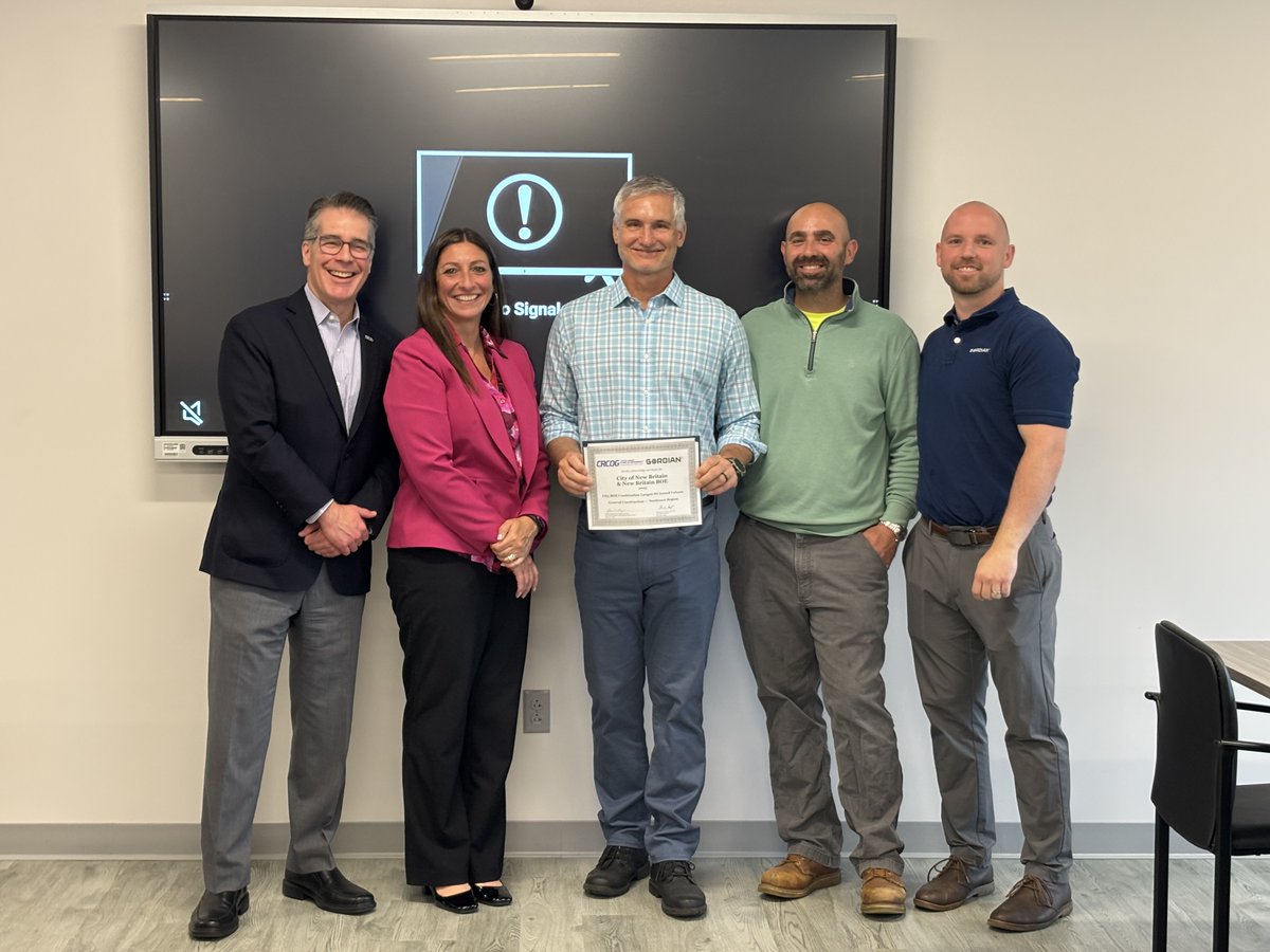 CRCOG1's tweet image. Big thanks to Gordian and all our amazing members who joined us last week! It was fantastic seeing everyone and diving into the details of #JobOrderContracting.

Let’s be real — JOC can be a lot to manage.  zurl.co/u8y1A 

#PublicWorks #MunicipalSaving #CRCOGWhat