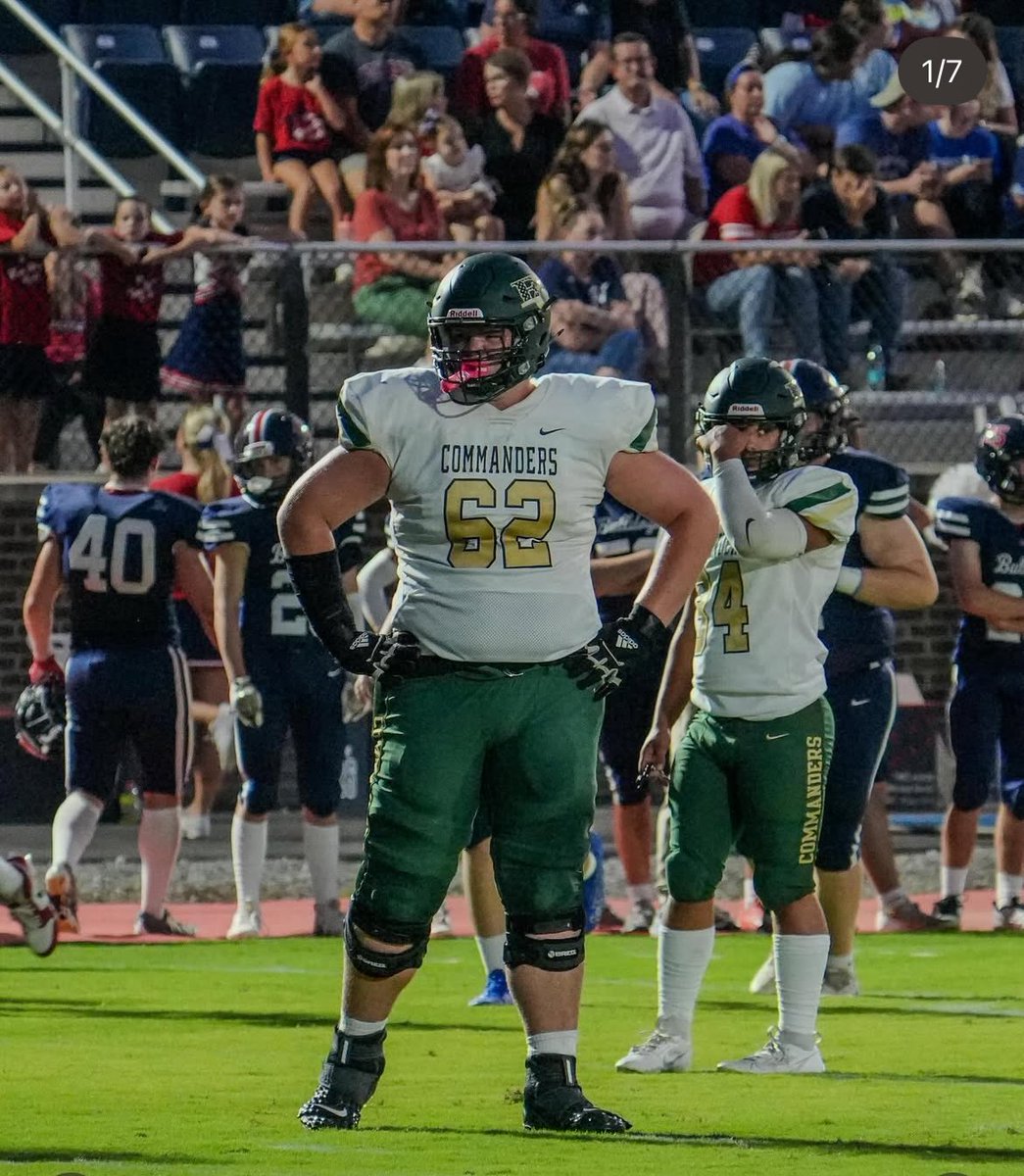 BrandonSmart684's tweet image. Don’t @ me later. Get in now! @KadenBuchanan77 is one of the top 2027 OL in the country!
Major Power 4 offers
@BrandonSmart684