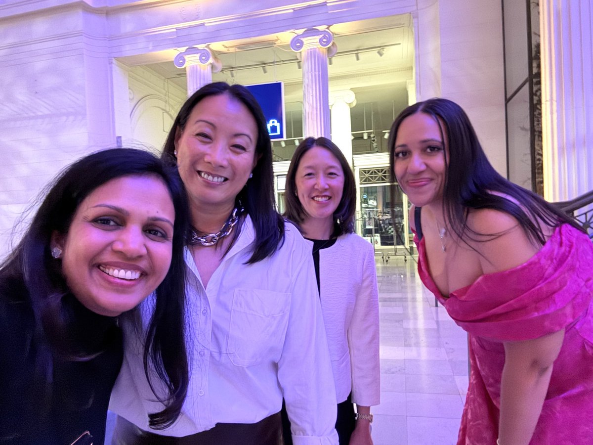 Kimmie Ng, MD, MPH (@kimmiengmd) on Twitter photo Loved seeing these amazing ladies at #ASCO25 ! <a href="/CharuAggarwalMD/">Charu Aggarwal, MD, MPH, FASCO</a> <a href="/cardismith/">Cardinale B. Smith</a> #JenniferChan <a href="/ASCO/">ASCO</a> <a href="/DanaFarber/">Dana-Farber</a> <a href="/DFarberYoungCRC/">Dana-Farber's Young-Onset Colorectal Cancer Center</a> Loved seeing these amazing ladies at #ASCO25 ! <a href="/CharuAggarwalMD/">Charu Aggarwal, MD, MPH, FASCO</a> <a href="/cardismith/">Cardinale B. Smith</a> #JenniferChan <a href="/ASCO/">ASCO</a> <a href="/DanaFarber/">Dana-Farber</a> <a href="/DFarberYoungCRC/">Dana-Farber's Young-Onset Colorectal Cancer Center</a>