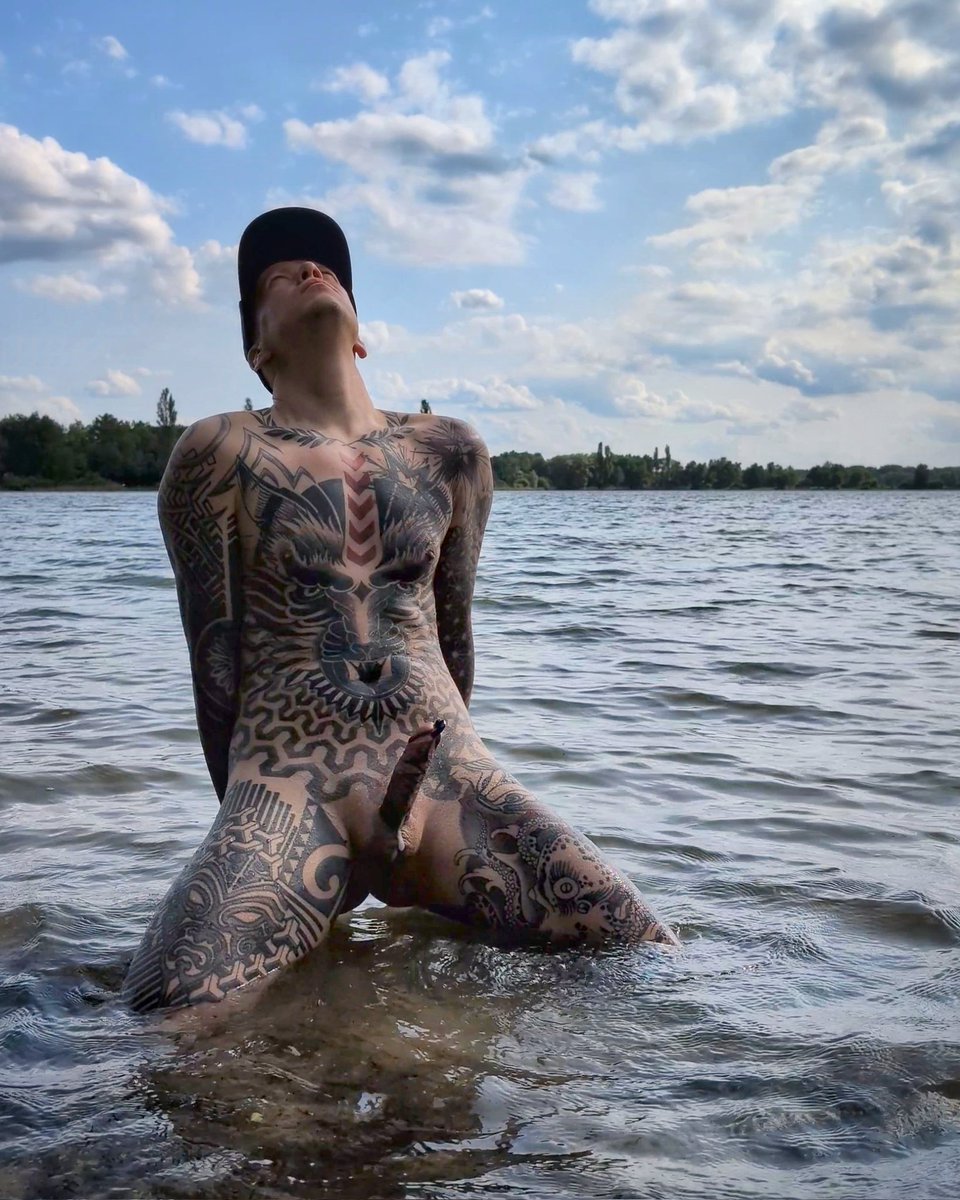 Baden am 02.06.2025

#selfietime
#naturistpeople
#naturist
#nacktbaden
#nakenbad
#meninnature
#naturistic 
#getnakedgermany
#dick #pateam 
#teampa #penistattoo 
#genital #genitaltattoo 
#dicktattoo #pubictattoo 
#kinky #ink #berlingay 
#tattooedpenis #prinzalbert

♡