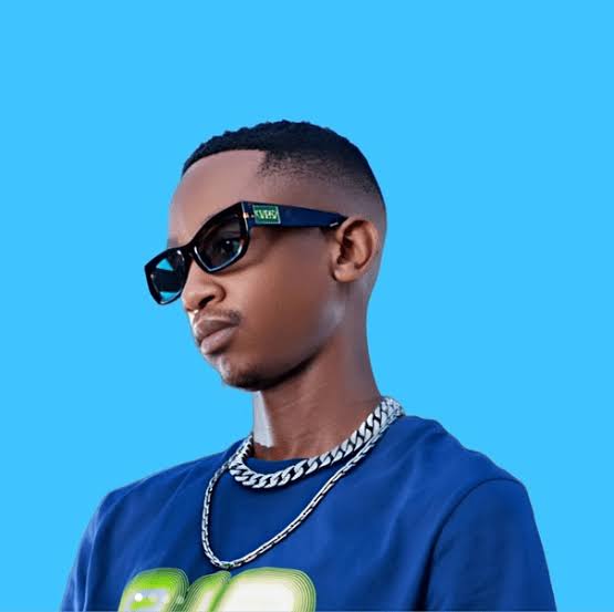 HotPressOnline's tweet photo. Scotts Maphuma is in hot water again after reportedly showing up late to a children's event in Matola, Mozambique, just as he was working to rebuild his image following recent criticism for declining fan photos. https://t.co/lhLUkV70aP
