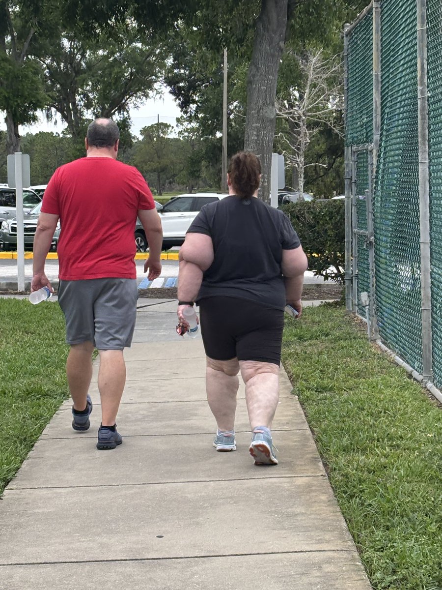 regierocket69's tweet image. Need to know whatever tricep exercises she’s hitting