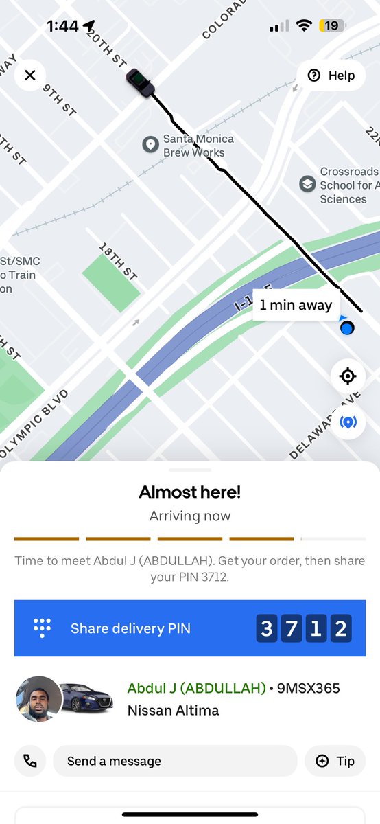 Poppys_Field's tweet photo. @UberEats @Uber @Uber_Support SUCKS! Have been a loyal customer for over 10 years and pay a monthly subscription yet get treated like shit by there customer service team! Your driver, spilled my drink and didn’t delivery any of my items yet you ignore the screenshots 👍🏻 https://t.co/hHY8NdH8jg