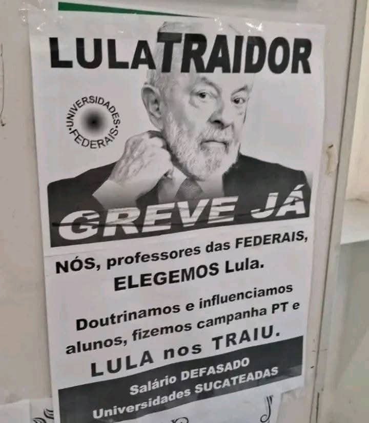 TRAGAM A URNA!