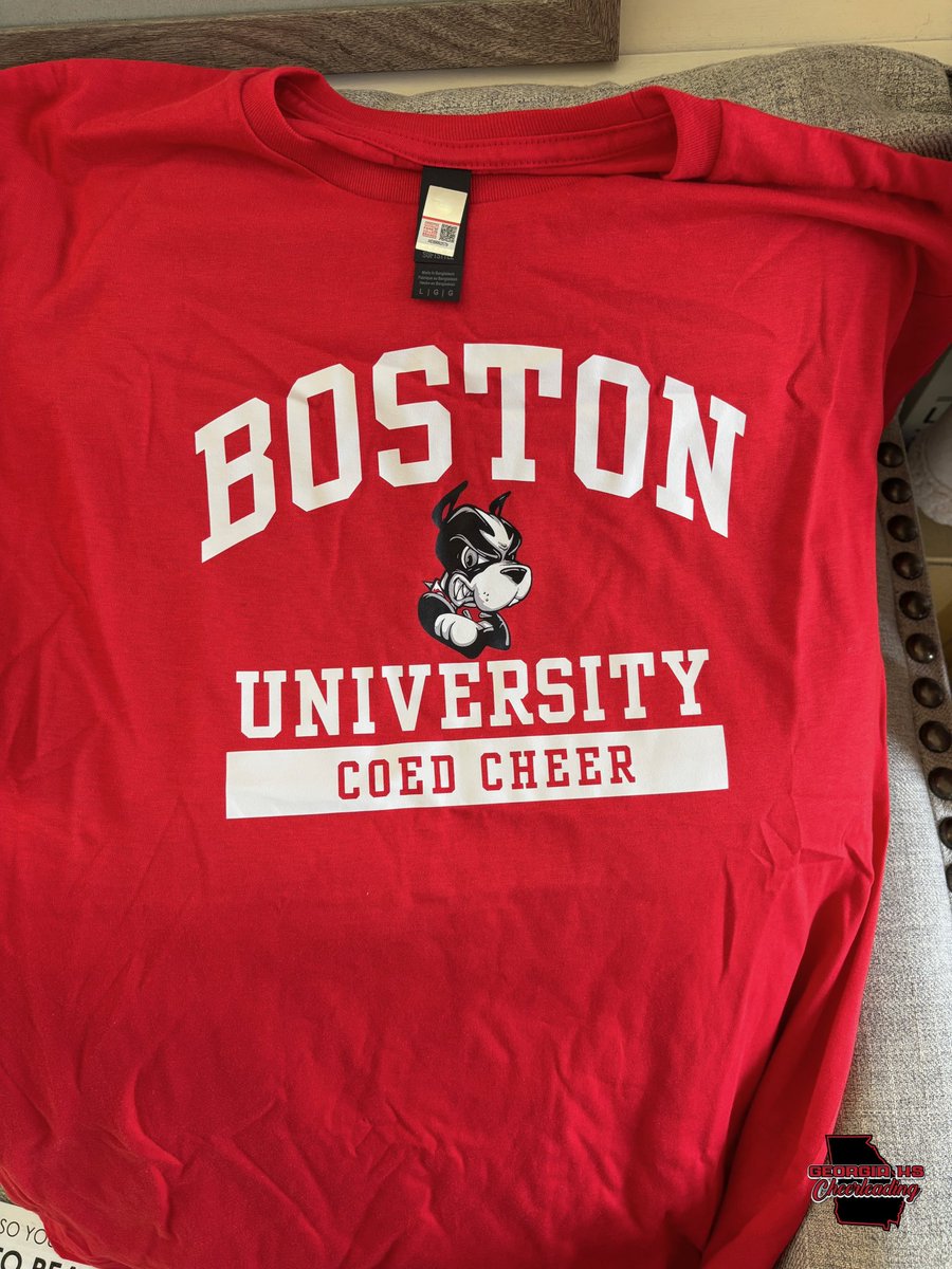 Cheer mail is the best mail!  Especially when it it is from an alma mater! Go Terriers!!! 
❤️🖤🐾📣
#GeorgiaHSCheer2025